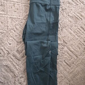 EUC LULULEMON Fast And Free 25" Leggings Green Jasper